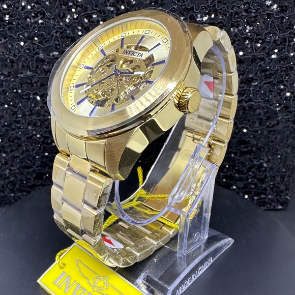 Men's (NWT) Golden Skeletonized Face with a Gold Bezel and Gold Band - Picture 4 of 6